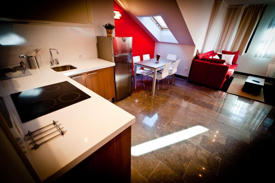 Apartamentos Abaco Llanes Zimmer foto